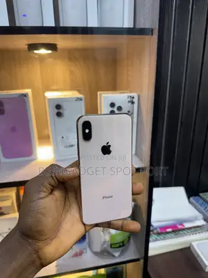 Apple iPhone XS 64 GB Gold