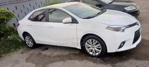 Toyota Corolla 2013 White