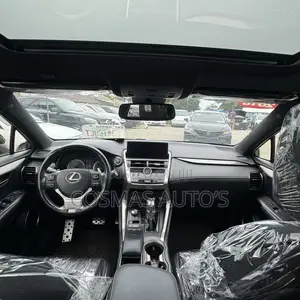 Lexus NX 300 AWD 2018 White