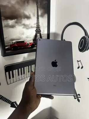 Apple iPad 10.2 (2020) 128 GB Gray
