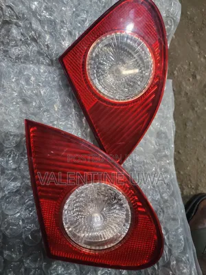 Bootlight Corolla 2005