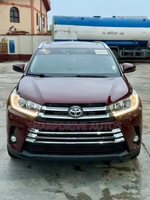 Toyota Highlander Limited Platinum 4dr SUV (3.5L 6cyl 6A) 2015 Burgundy