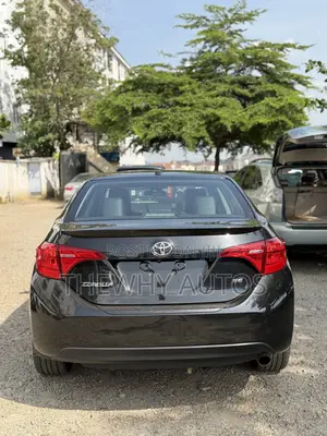 Toyota Corolla SE Special Edition 4dr Sedan (1.8L 4cyl CVT) 2017 Black