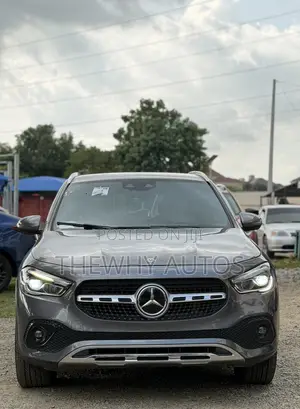 Mercedes-Benz GLA 250 2021 Gray