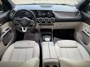 Mercedes-Benz GLA 250 2021 Gray