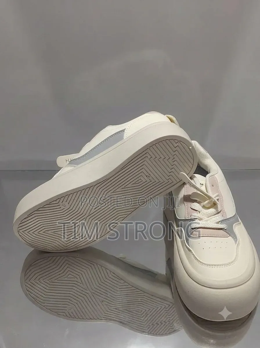Pull Up With This High Quality Platform Sneakers