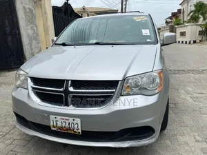 Dodge Caravan 2012 Silver