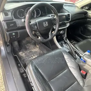 Honda Accord Touring 4dr Sedan FWD (3.5L 6cyl 6A) 2013 Gray