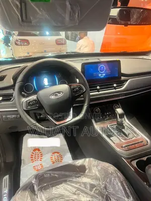 New Chery Tiggo 8 2025 Black