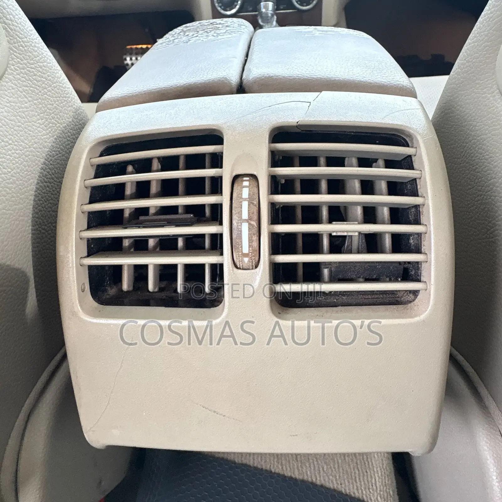 Mercedes-Benz C300 2011 Red