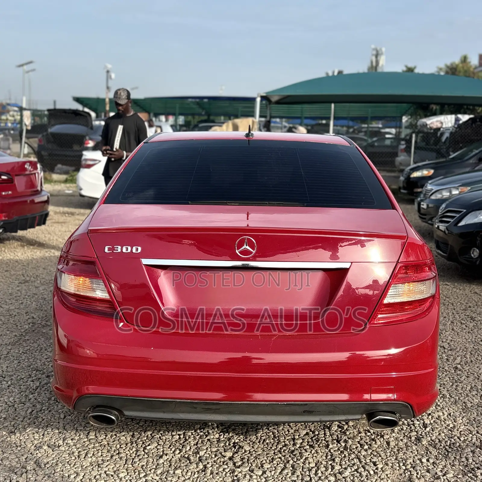 Mercedes-Benz C300 2011 Red