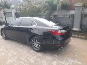 Lexus ES 2016 Black