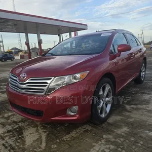 Toyota Venza 2010 Red