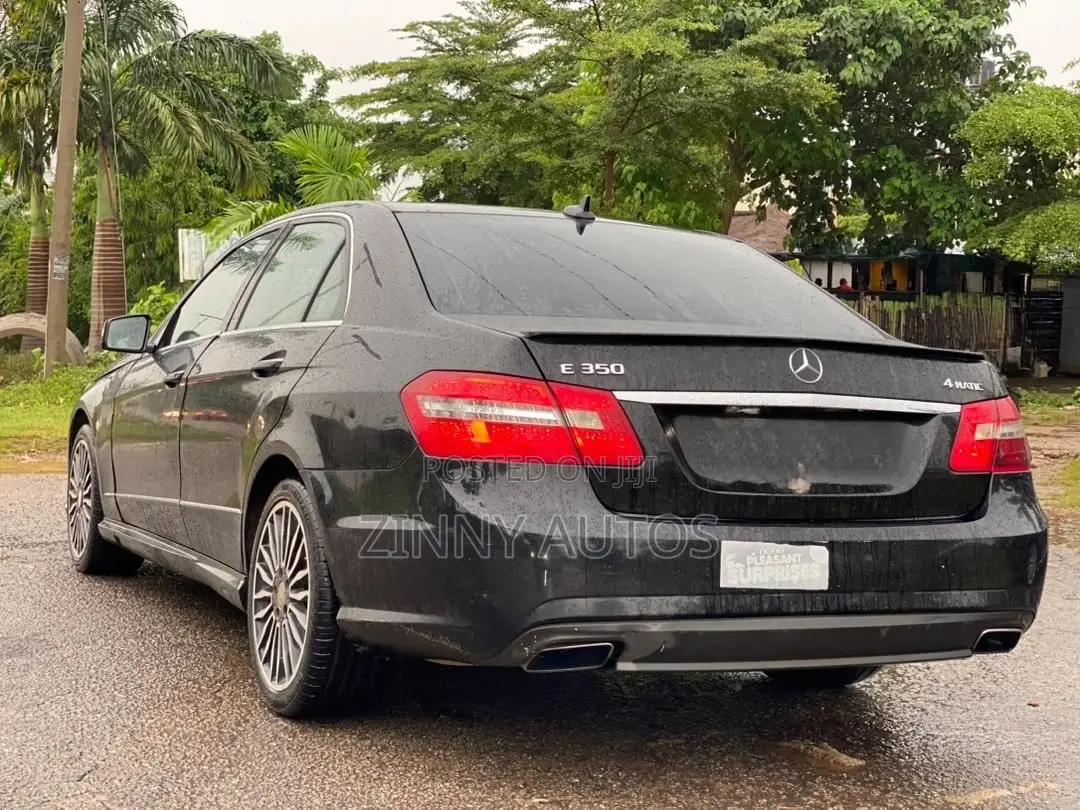Mercedes-Benz E350 2012 Black