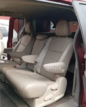 Toyota Sienna 2017 Brown