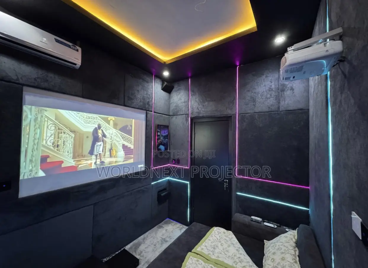 Home Cinema Projector Available Very Sharp and Very Bright Available