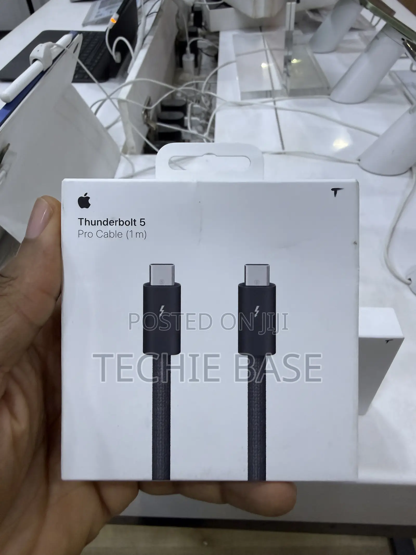 Thunderbolt 5 Pro Cable 1m