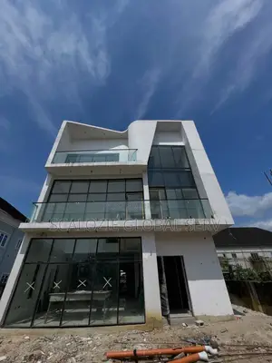 5bdrm Duplex in Peter Odili, Port for sale