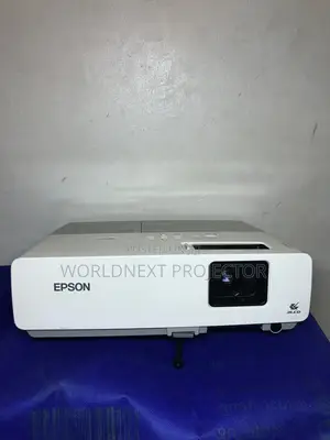 Epson Powelite 822p Bright Vga Projector for Presentation