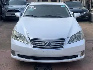Lexus ES 350 2011 White