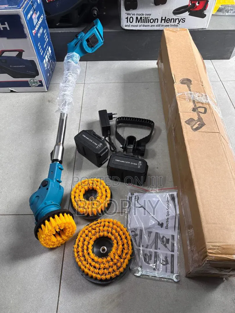 Cordless Scrubbing Machine