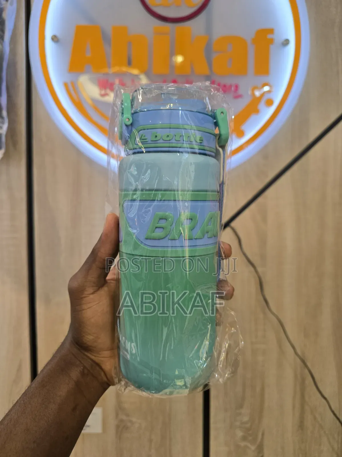 750ml Sports Water Bottle