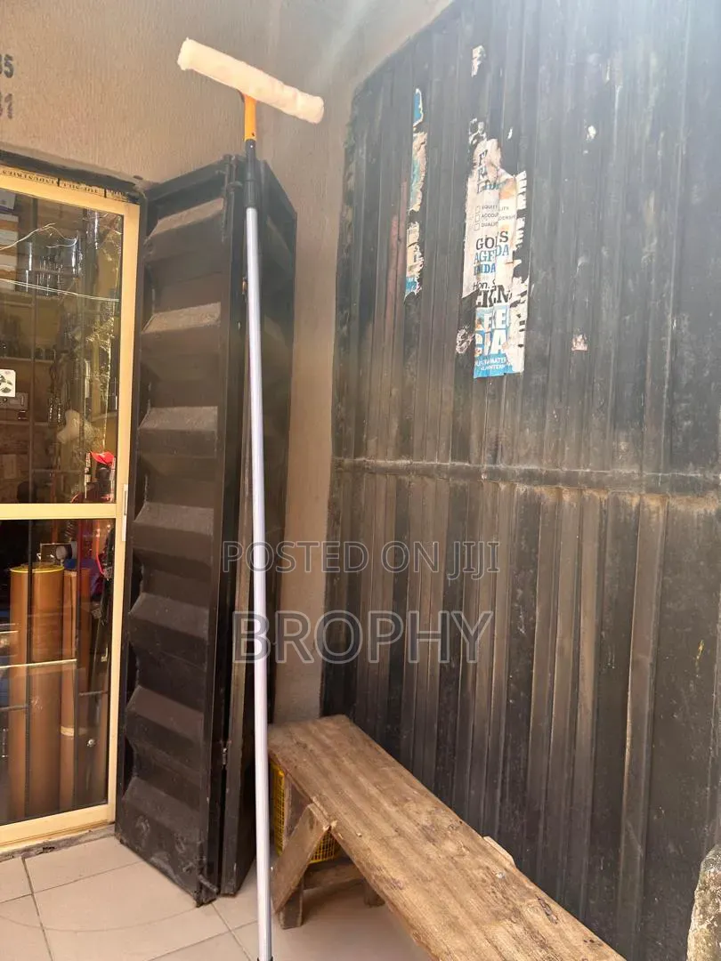 Window Cleaner With Telescopic Pole