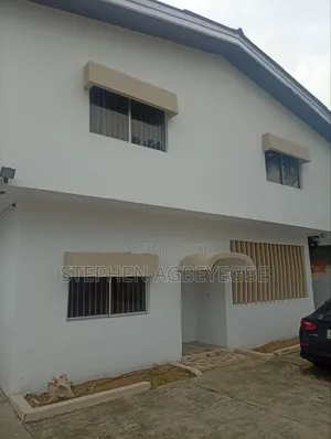 Office Space (Boy Quarters)
