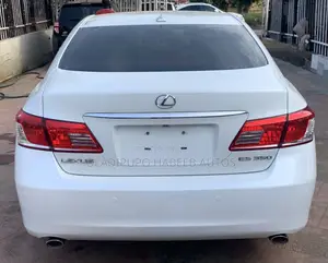 Lexus ES 350 2011 White