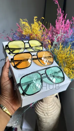 SUNGLASSES Retro