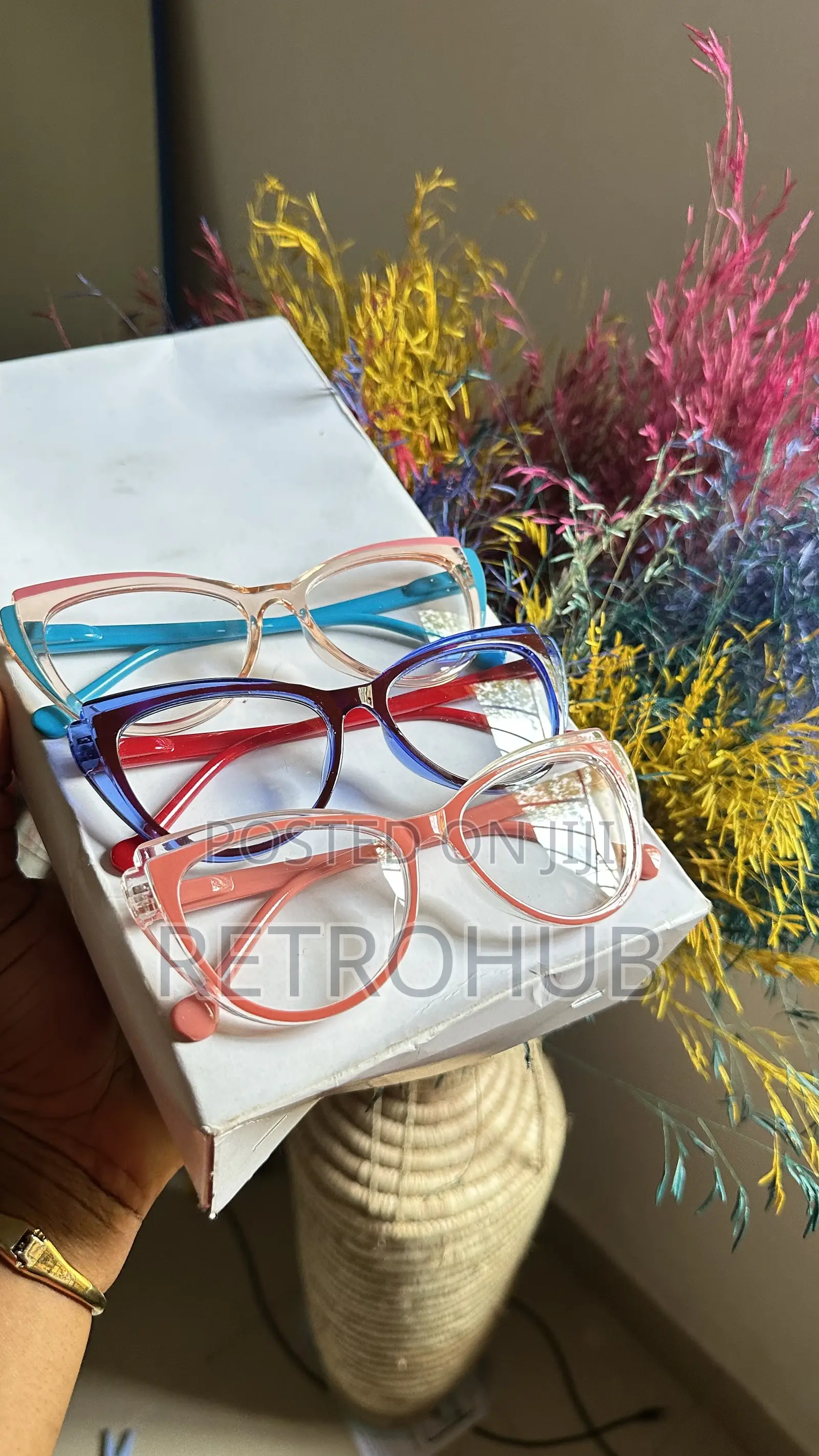 SUNGLASSES Retro