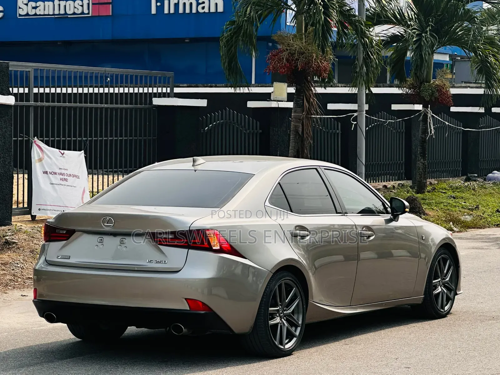 Lexus IS 250 4WD 2015 Gray