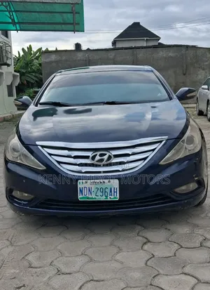 Hyundai Sonata 2012 Blue