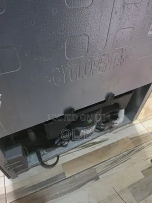 Hisense Fridge 205L