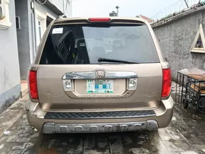 Honda Pilot EX 4x4 (3.5L 6cyl 5A) 2004 Gold