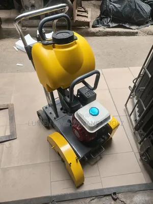 Petrol Asphalt Concrete Road Cutting Machine