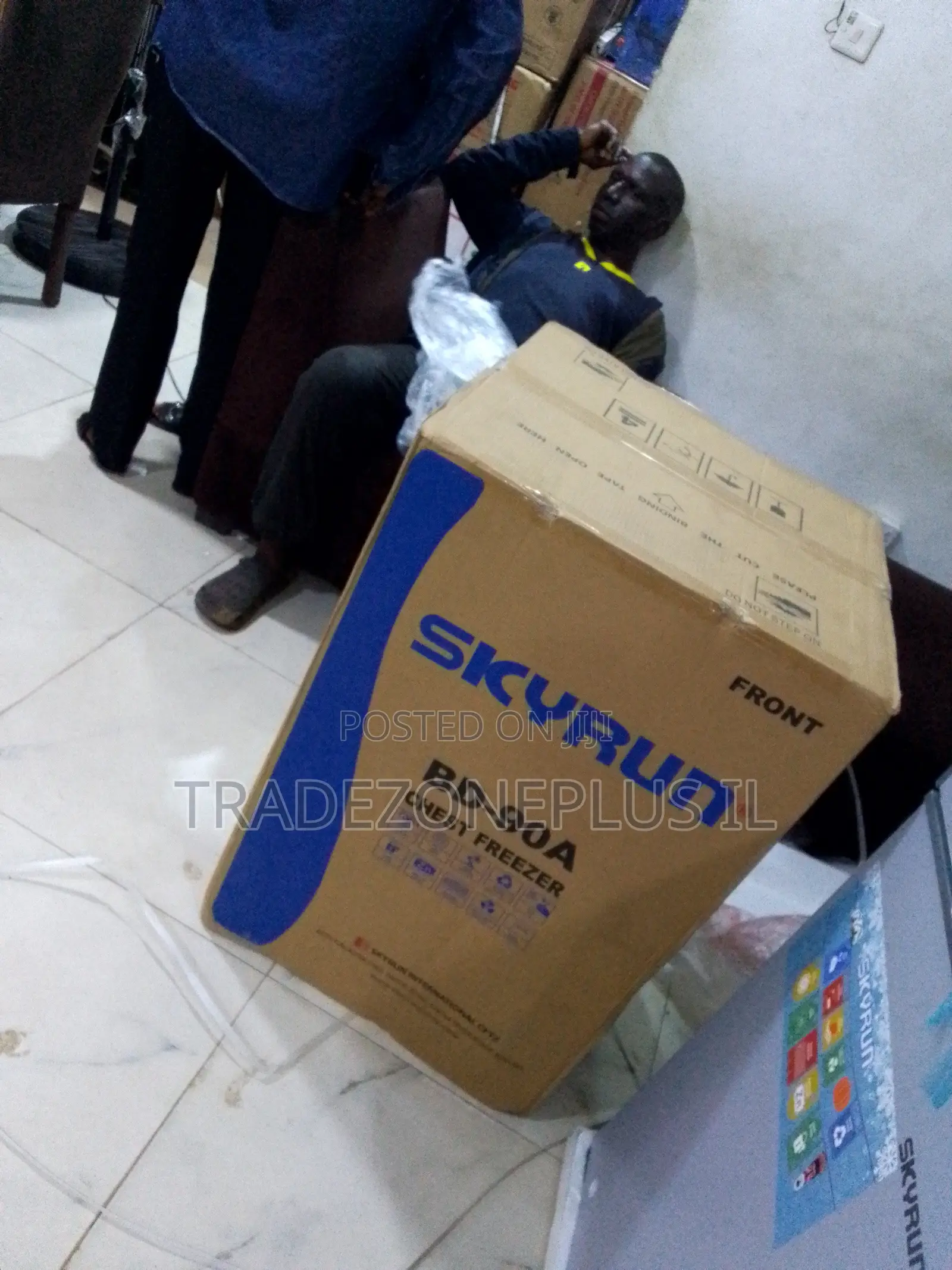 Skyrun Chest Freezer BD-90A – Reliable Cooling Solution