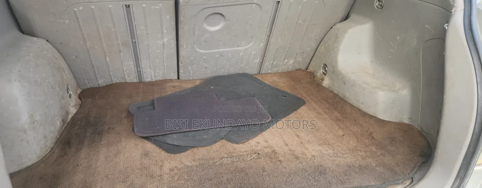 Toyota Matrix 2004 Silver