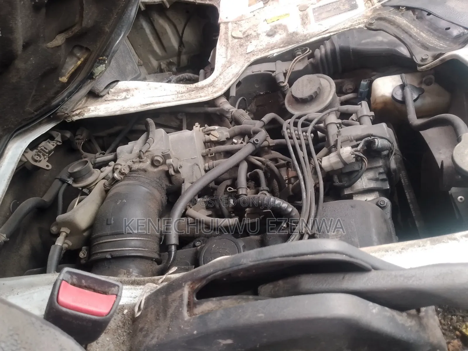 Toyota HiAce 2005 White
