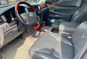 Lexus LX 570 2012 Silver