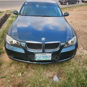 BMW 318i 2005 Green