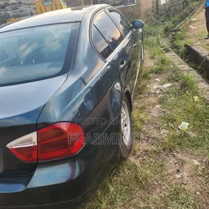 BMW 318i 2005 Green