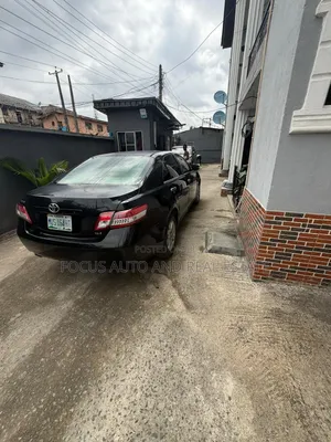 Toyota Camry XLE V6 4dr Sedan (3.5L 6cyl 6AM) 2009 Black