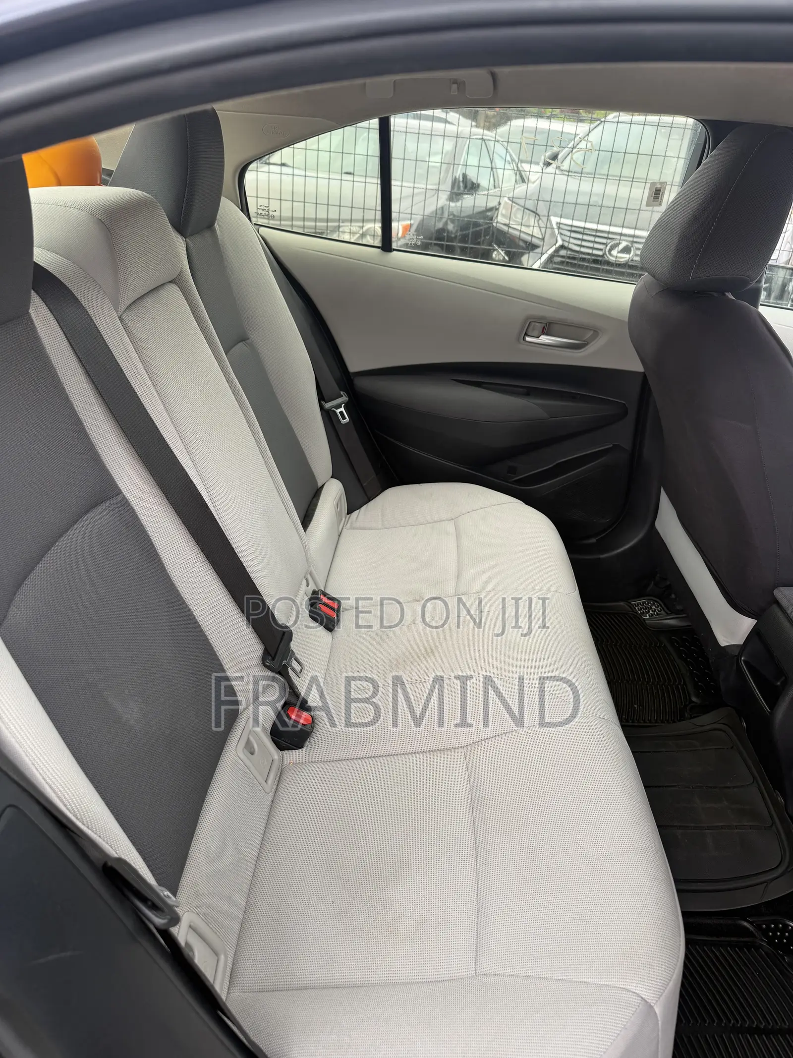 Toyota Corolla LE 2021 Blue