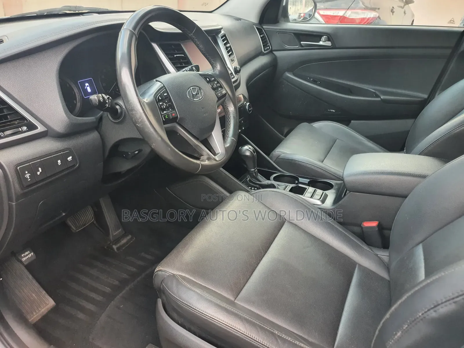 Hyundai Tucson 2017 Silver