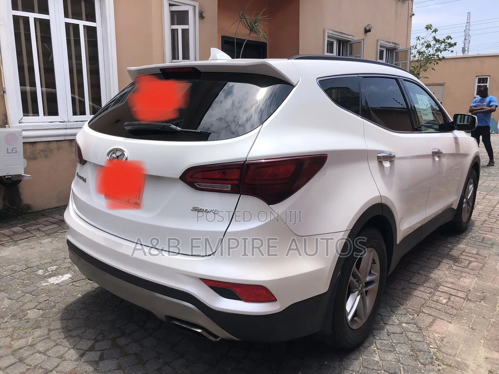 Hyundai Santa Fe 2017 White
