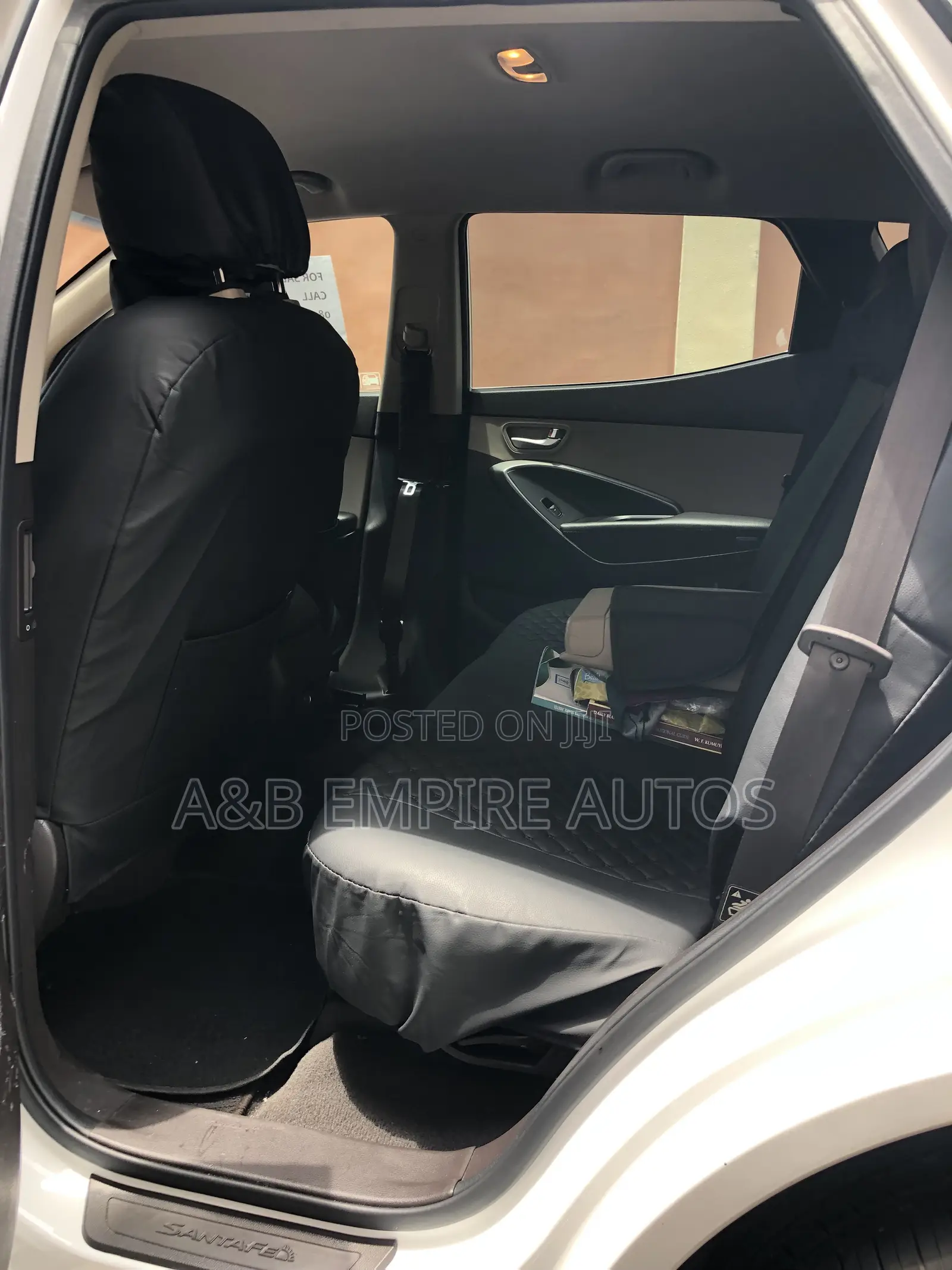 Hyundai Santa Fe 2017 White