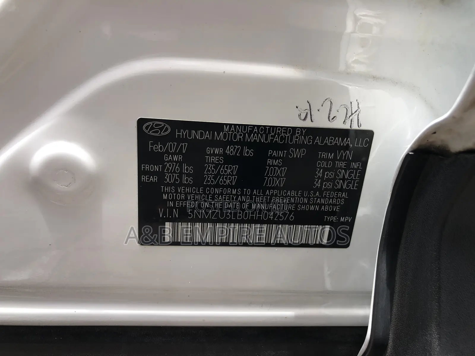 Hyundai Santa Fe 2017 White