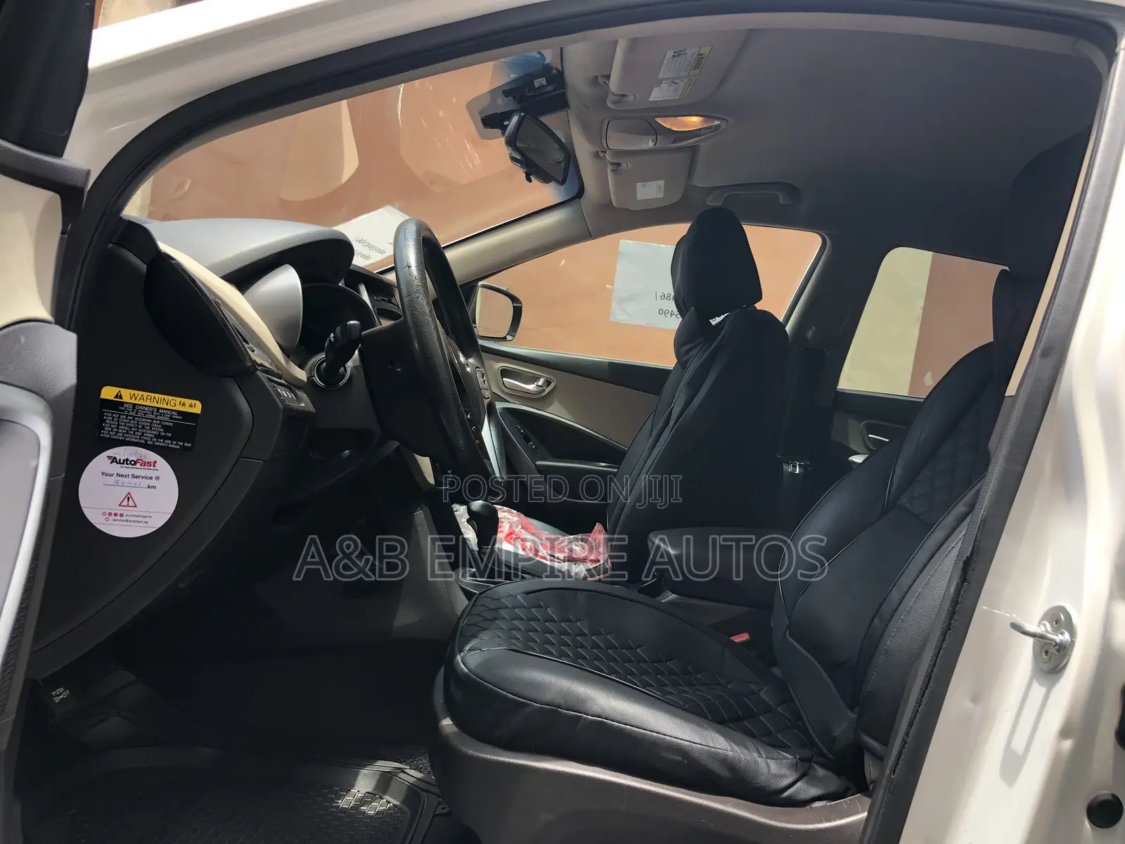 Hyundai Santa Fe 2017 White