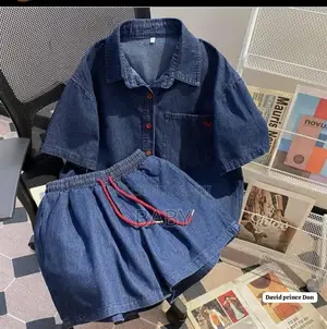 Luxury 2 Pics Jeans Set Available